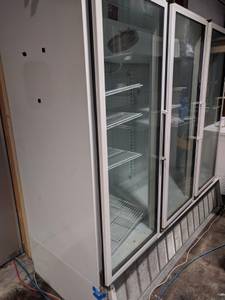 commercial refrigerator - glass door