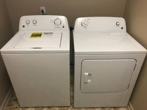 Like New Kenmore Washer & Dryer Set Msrp $1400 Used a Couple of Months (Ironton)