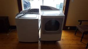 GE profile washer and dryer (Portland)