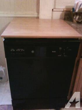 For Sale: Excellent! Frigidaire Appliances! Dishwasher/Microwave Oven