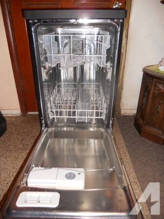 ALMOST NEW** Kenmore Portable Dishwasher for Sale