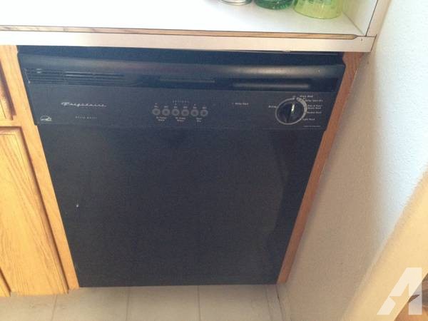 Working Black Frigidaire dishwasher -