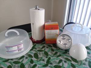 Set ( Microwave Egg Boiler, cake containers,metal paper towel holder (El Paso