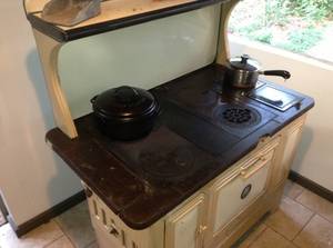 Kalamazoo wood buring stove Awesome Antique (Lomira)
