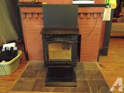 Absolute Online Auction - Antique Stove Replica