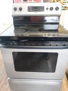 Hotpoint Electric Stove (CROGHAN)