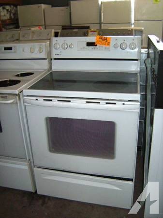 Smooth top ** Electric Stove ** White ** Super Nice ** Warranty ** -