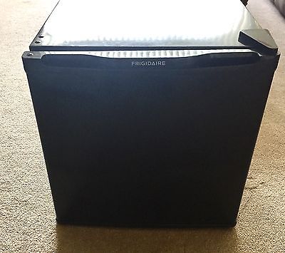 Frigidaire Black Compact 1.6 Cu Refrigerator Mini Small