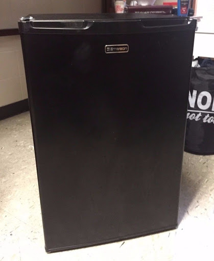 Black Emerson Mini Fridge 4.4 cu ft with freezer great