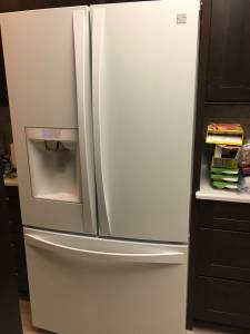 Kenmore Elite Refrigerator and Freezer 74022 (Dickinson)