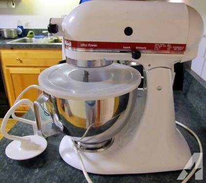 KitchenAid (KMS90) Ultra Power Stand Mixer (w/ attachments)