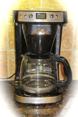 Barely Used GEVELIA 12 Cup Automatic Coffee Maker