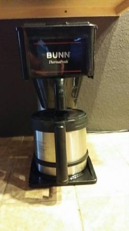 BUNN-O-MATIC ThermoFresh Coffee Maker --10 Cups in 3 mins! -