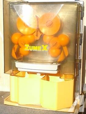 ZUMEX 100 Juicer