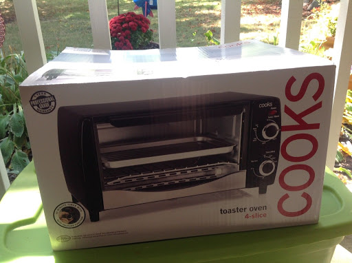 NEW Cooks by JcPenney 4 Slice Toaster Oven - 30 minute timer