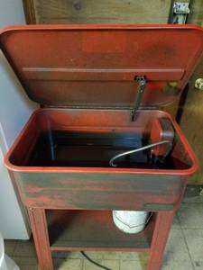 Parts washer (Lynn haven)