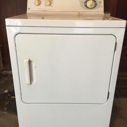 GE Gas Dryer Good Working Condition 40 WOW