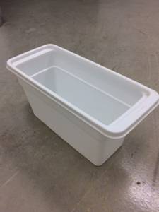Rubbermaid container (McLean)