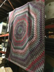 Quilt handmade (memphis)