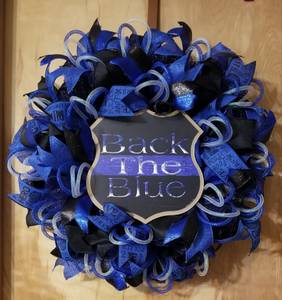 Back the Blue Police Wreath