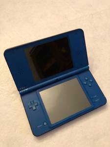 Nintendo DS XL Blue (Pewaukee Lake Country)