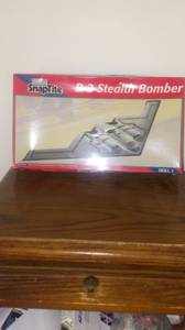 Monogram B-2 Stealth Bomber Kit(Sealed) (Lincoln Park)