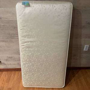 Sealy Celestial Dream 2-Stage Baby Mattress