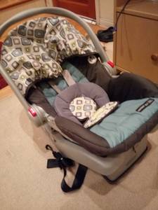 Baby car seat (Torrance)