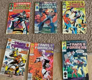 22 Marvel comics Transformers (Jackson)