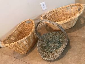 3 Decorative Hand-woven Wicker Storage Cloths Magazine Baskets