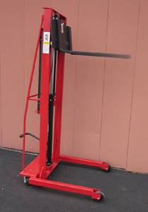 Dayton Lift / Manual Push Stacker, 1000 lb cap (Kenosha, WI)