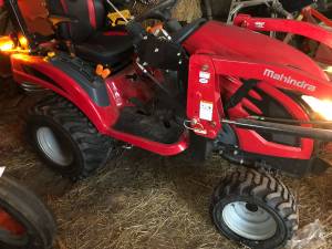 2018 Mahindra emax 20 hst Diesel utility tractor, extra attachments, LOOK!!!