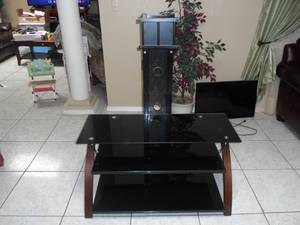 TV STAND METAL w/3 GLASS SHELVES & CHEERY WOOD HOLD UP TO 65
