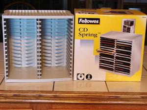New ~ (Retail $18+) ~ Fellowes Spring Loaded CD / DVD Holder (Dundee, NY)