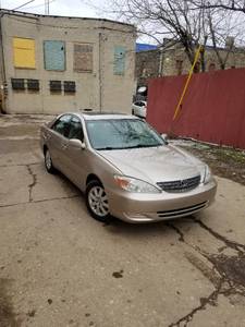 2002 Toyota Camry XLE , 125K , Every Option , Super Clean! (milwaukee)