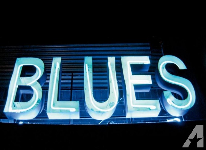 Amazing Blues! *+*+*MUST LISTEN!