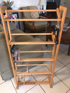 Wooden CD/DVD/Blu-Ray storage stand (Satellite Beach / South Patrick Shores)
