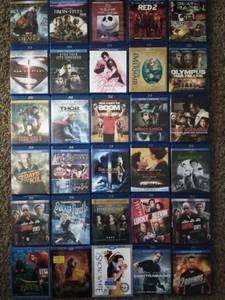 30 blu Ray's for 60$. Firm !!! (West Jacksonville)