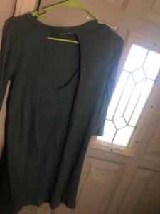 Small Charlotte Russe dress 10$ (Chesapeake)