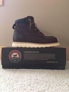 Irish Setter by Red Wing boots Mens size 12 *NEW IN BOX* safety (Oak Creek)