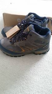 New Hi-Tec Fusion Sport mid WP hiking boots men's 13 m (West bend)