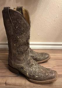 Womens Corral Boots (Midland)