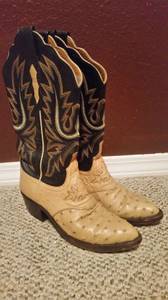 Lucchese Ostrich Quill Women's Cowboy boots (Brownsville)