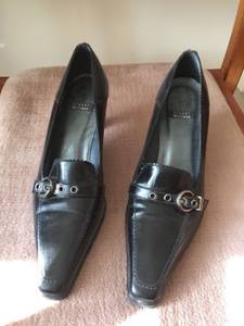 NEW With Box Stuart Weitzman Shoes 5 1/2 Black Pumps w/ silver buckle