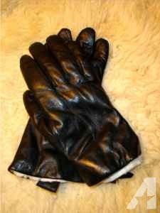 Italian Leather Gloves - Fur lined - $20 (Philomath)