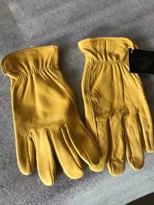 Gloves (Wendover)