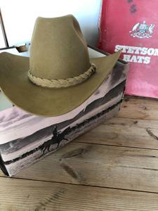 John B. Stetson 4x Beaver Cowboy hat (Swan and River)