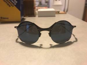 Euc Oakley Tailend Sunglasses Msrp $150 Great Christmas Gift! (Boyd County)