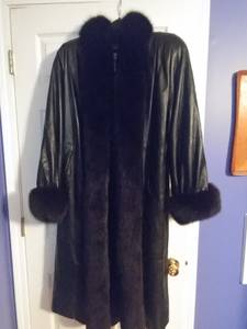 Leather/Real Fox Fur - Women's Full Length Coat - LG/XL (Louisville)