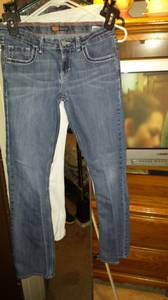 ladies jeans (Catoosa)